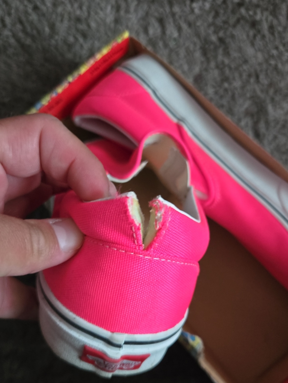 Vans Classic Canvas Men Size 11.5 Neon Knockout Pink New Damaged 062026 - Picture 8 of 8